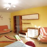 Sebastian, garsoniera 42 mp, balcon, AC, 350 €/luna